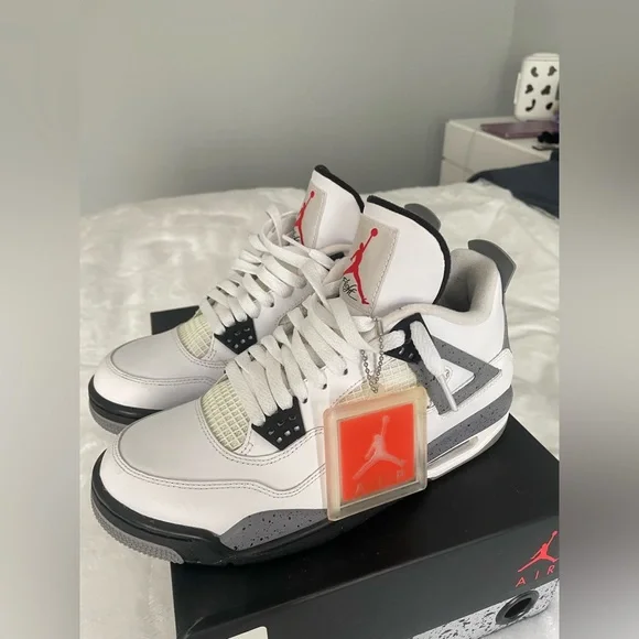 2012 jordan cement 4’s - Picture 12 of 16